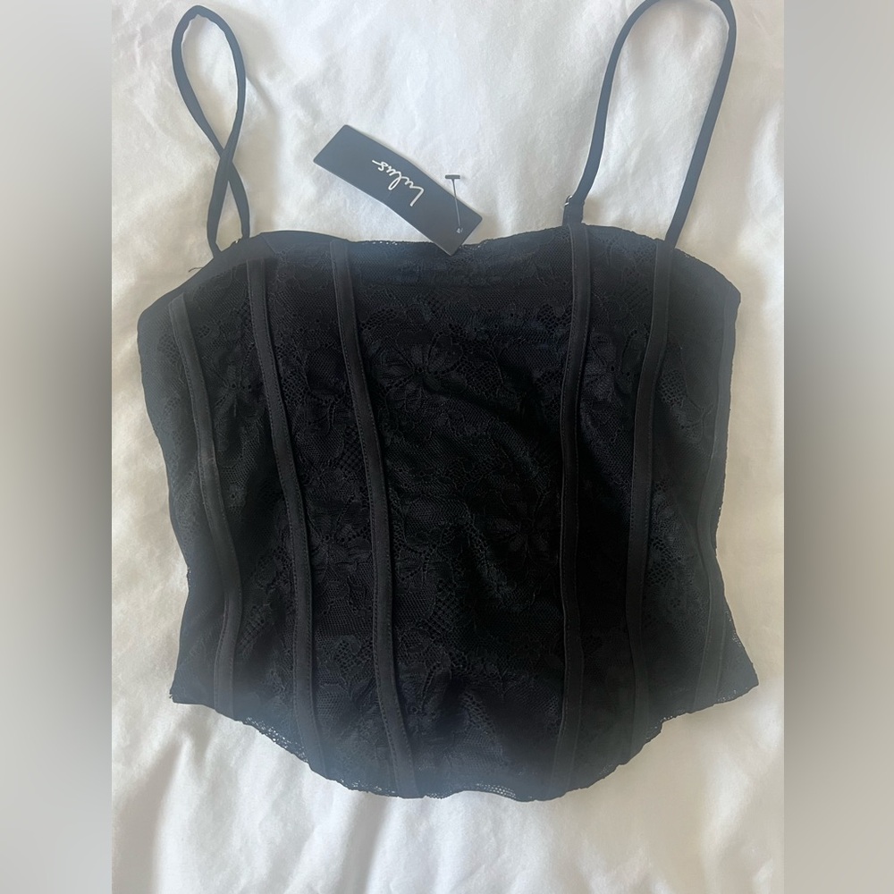 Women’s Lulu’s Black Top - Size S